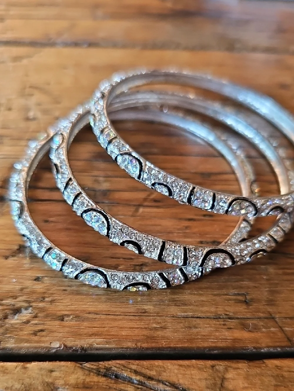 Beautiful Crystal Bangle Set - Picture 3 of 3